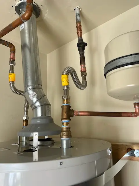 Water heater installation and plumbing repair in Fern Park